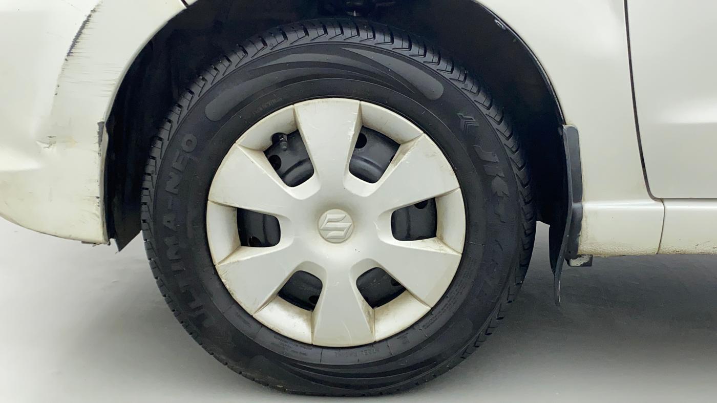 2010 Maruti A Star VXI, Petrol, Manual, 30,831 km, Left Front Wheel