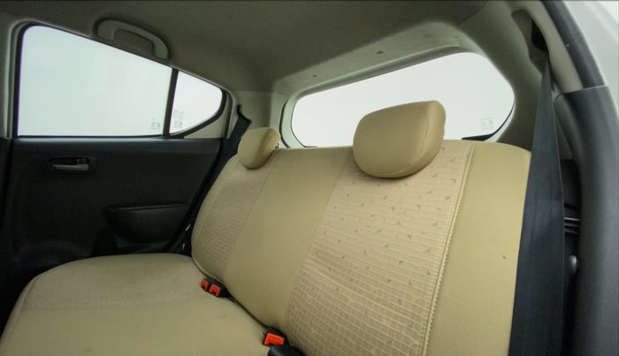 2010 Maruti A Star VXI, Petrol, Manual, 30,831 km, Right Side Rear Door Cabin