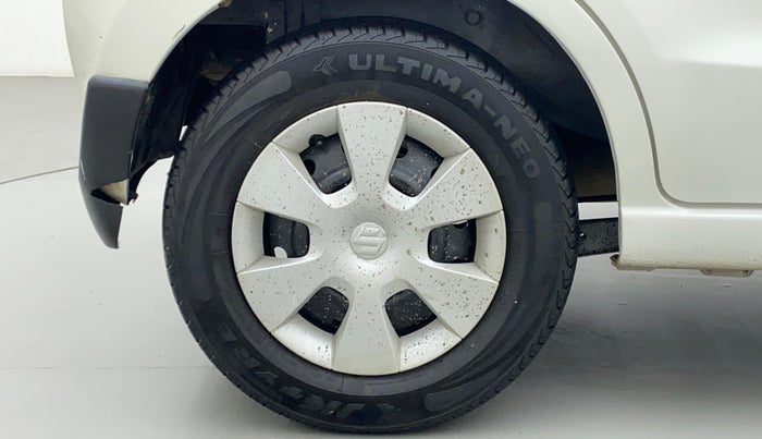 2010 Maruti A Star VXI, Petrol, Manual, 30,831 km, Right Rear Wheel