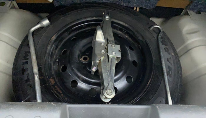 2010 Maruti A Star VXI, Petrol, Manual, 30,831 km, Spare Tyre