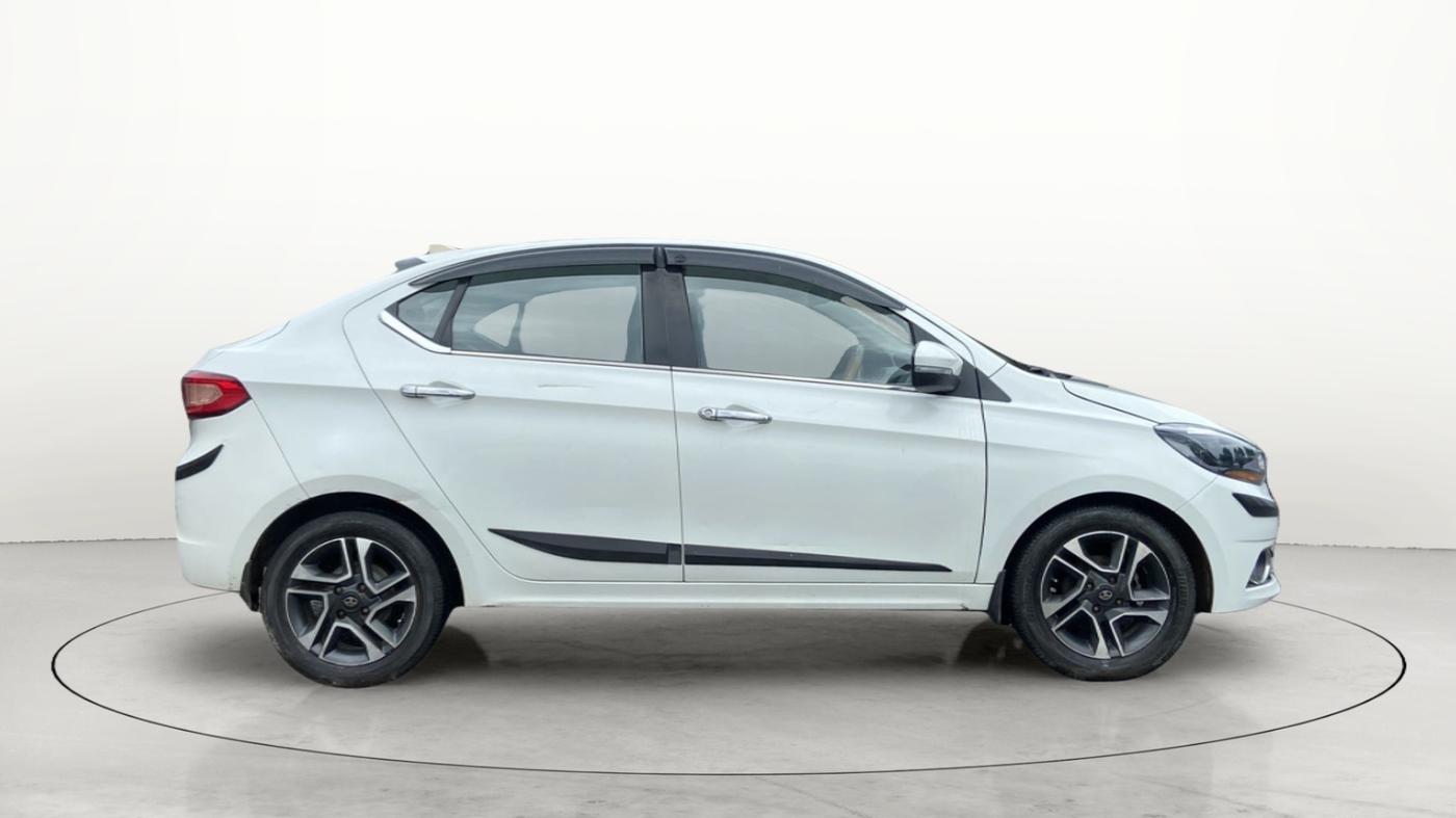 2017 Tata TIGOR XZA PETROL, CNG, Automatic, 77,621 km, Right Side View