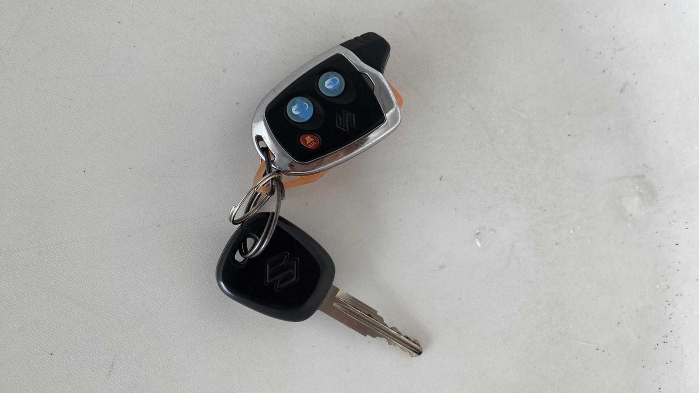 2013 Maruti Alto 800 LXI, Petrol, Manual, 50,843 km, Key Close Up