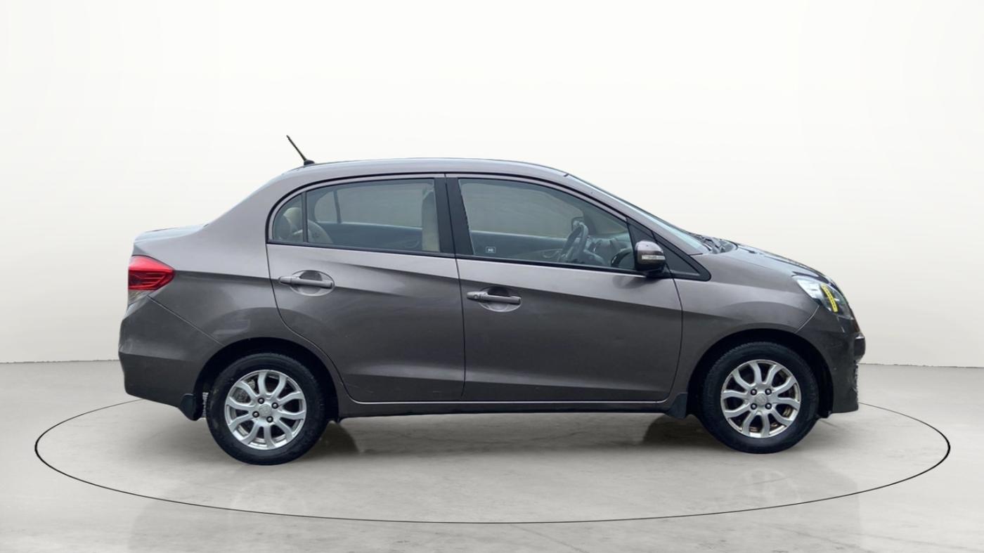 2013 Honda Amaze 1.2L I-VTEC VX AT, CNG, Automatic, 61,826 km, Right Side View