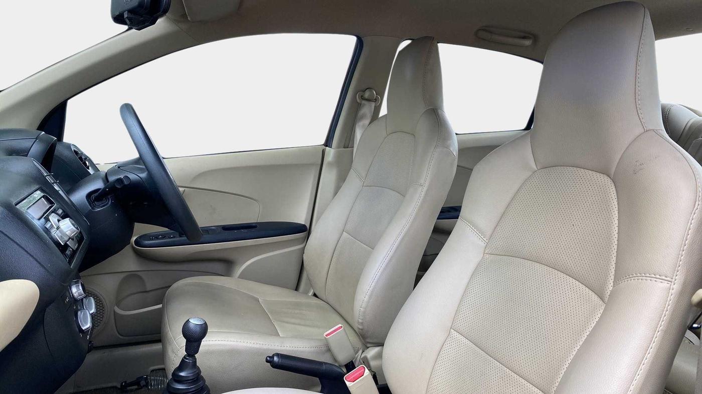 2014 Honda Amaze 1.2L I-VTEC SX, Petrol, Manual, 35,895 km, Right Side Front Door Cabin