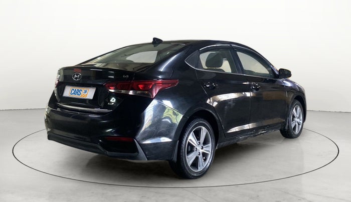 2018 Hyundai Verna 1.6 VTVT SX, Petrol, Manual, 95,329 km, Right Back Diagonal