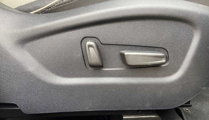 2020 Hyundai Creta SX (O) IVT 1.5 PETROL, Petrol, Automatic, 12,975 km, Driver Side Adjustment Panel