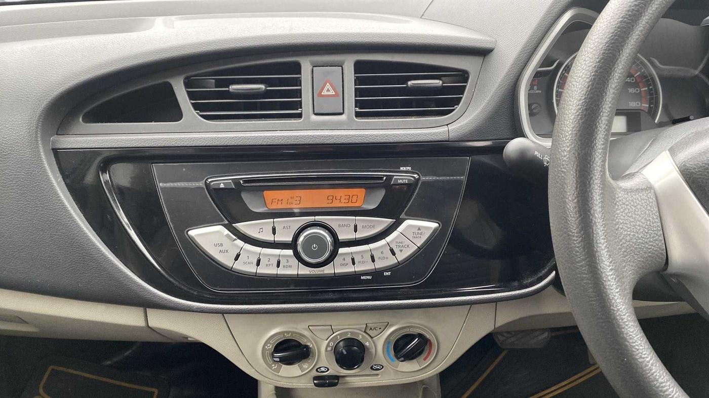 2018 Maruti Alto K10 VXI (O) AMT, Petrol, Automatic, 29,037 km, Infotainment System