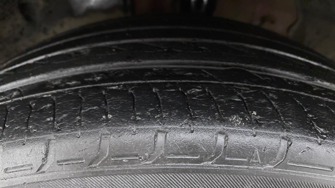 2020 Honda Civic 1.8L I-VTEC ZX CVT, Petrol, Automatic, 28,214 km, Left Front Tyre Tread