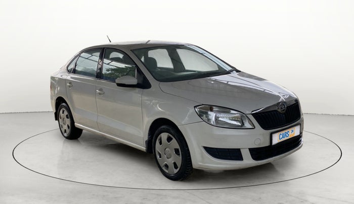 2015 Skoda Rapid 1.5 TDI CR ACTIVE, Diesel, Manual, 1,00,263 km, Right Front Diagonal
