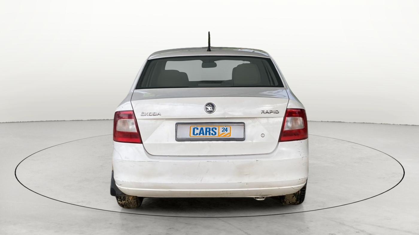 2015 Skoda Rapid 1.5 TDI CR ACTIVE, Diesel, Manual, 1,00,263 km, Back/Rear