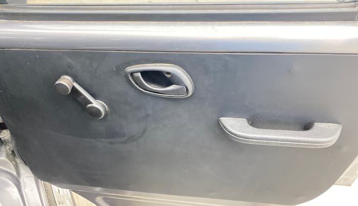 2020 Maruti Eeco 5 STR WITH A/C+HTR, Petrol, Manual, 33,593 km, Driver Side Door Panels Control