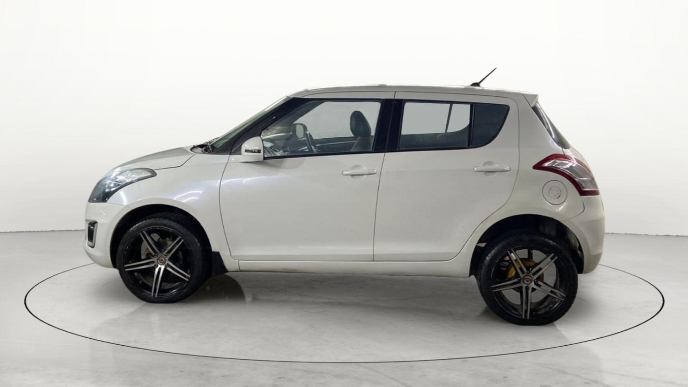 2017 Maruti Swift VXI, Petrol, Manual, 37,368 km, Left Side