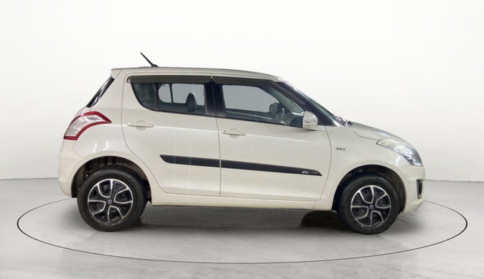 2017 Maruti Swift VXI, Petrol, Manual, 39,046 km, Right Side View