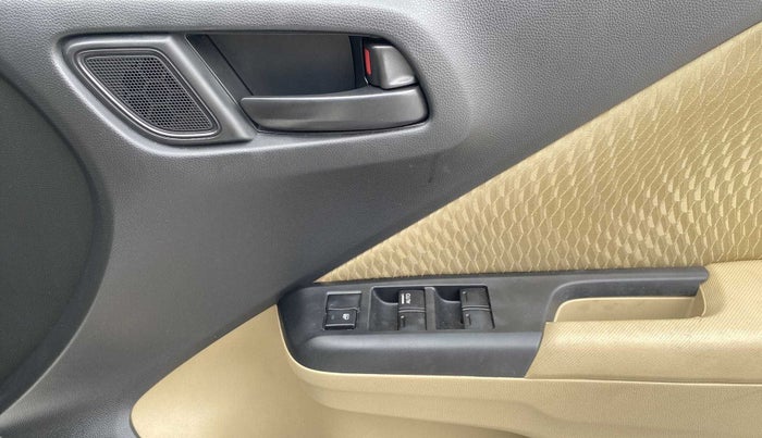 2014 Honda City 1.5L I-VTEC S MT, Petrol, Manual, 70,334 km, Driver Side Door Panels Control