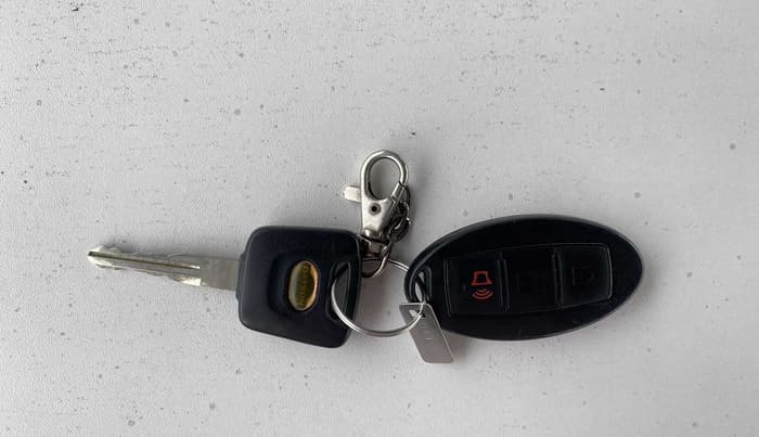 2014 Datsun Go T, Petrol, Manual, 66,599 km, Key Close Up