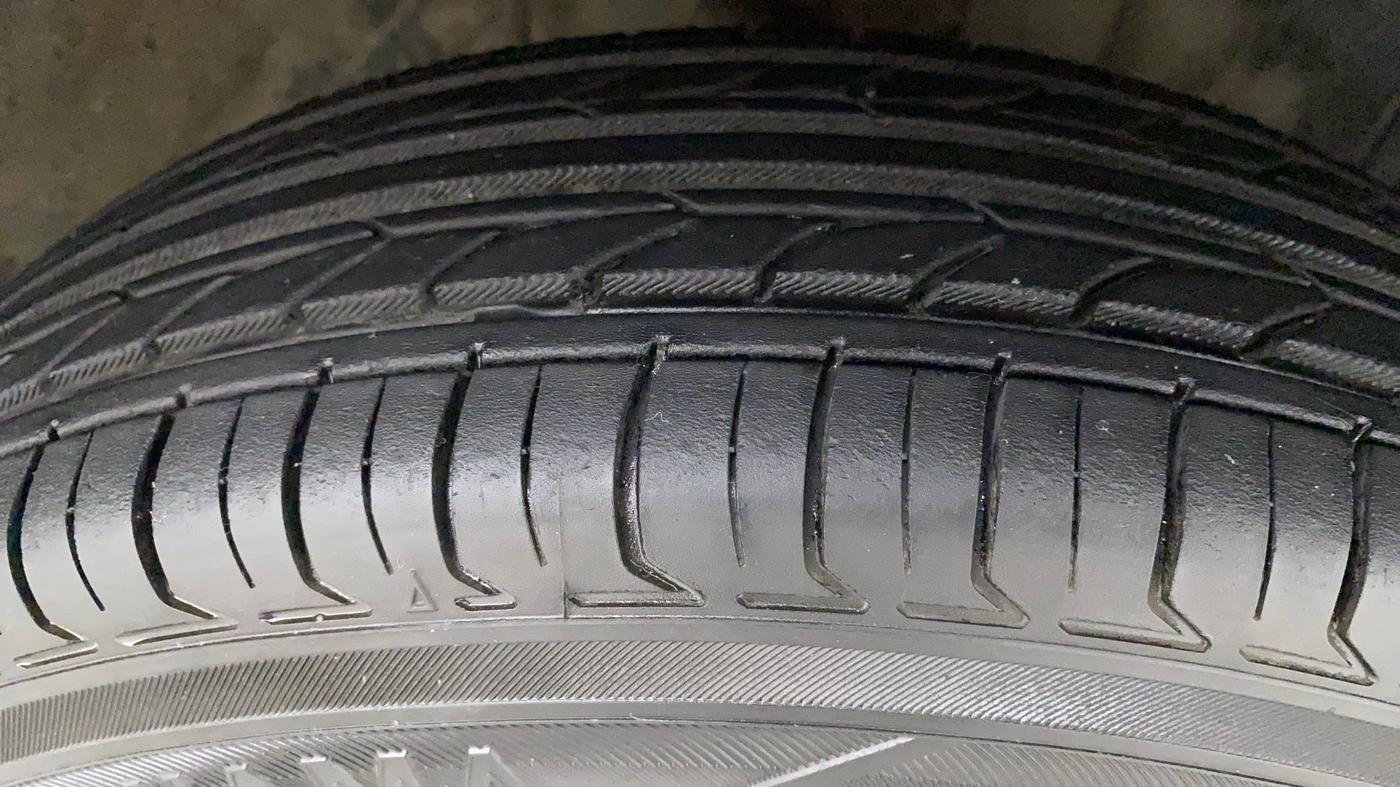 2018 Datsun Go T, Petrol, Manual, 38,360 km, Right Front Tyre Tread