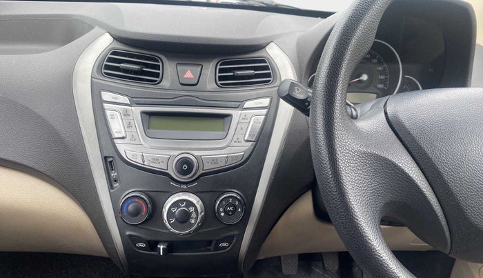 2014 Hyundai Eon MAGNA +, Petrol, Manual, 68,519 km, Air Conditioner