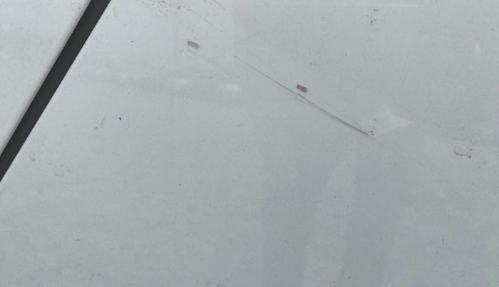 2014 Hyundai Eon MAGNA +, Petrol, Manual, 68,519 km, Left running board - Paint has minor damage