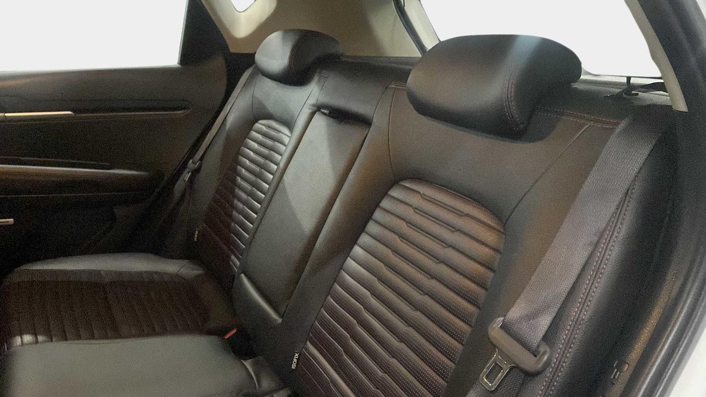 2020 KIA SONET GTX PLUS 1.5 AT, Diesel, Automatic, 70,052 km, Right Side Rear Door Cabin