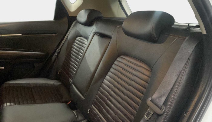 2020 KIA SONET GTX PLUS 1.5 AT, Diesel, Automatic, 70,052 km, Right Side Rear Door Cabin