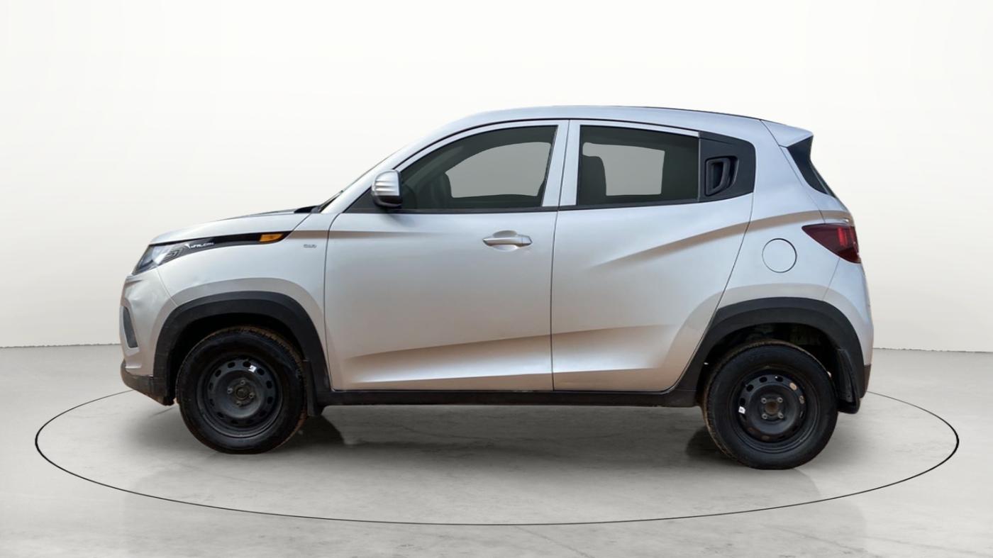 2017 Mahindra KUV 100 NXT K4+ P 6 STR, Petrol, Manual, 68,832 km, Left Side