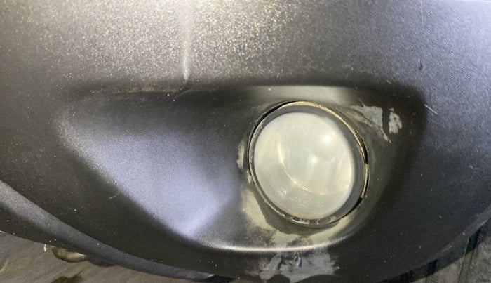 2013 Renault Duster 110 PS RXZ DIESEL, Diesel, Manual, 92,379 km, Left fog light - Not working