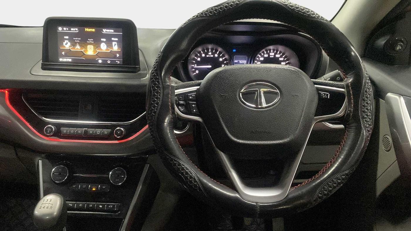 2018 Tata NEXON XZ PLUS DIESEL, Diesel, Manual, 76,105 km, Steering Wheel Close Up