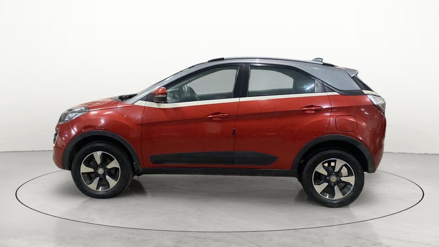 2018 Tata NEXON XZ PLUS DIESEL, Diesel, Manual, 76,105 km, Left Side