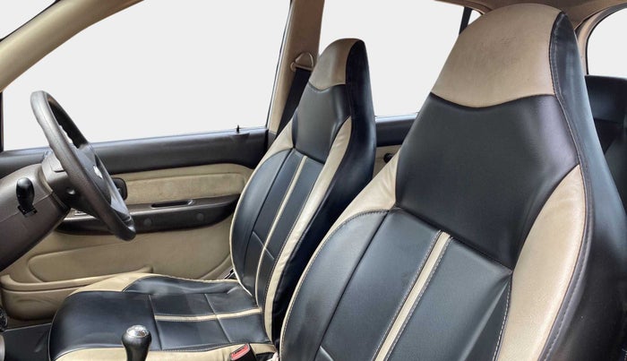 2011 Hyundai Santro Xing GLS, Petrol, Manual, 31,799 km, Right Side Front Door Cabin