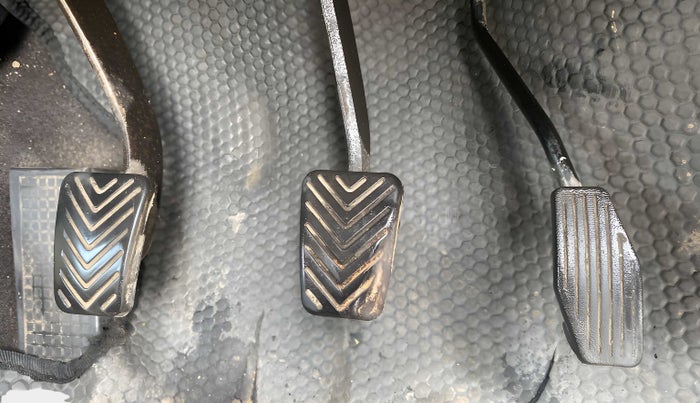 2011 Hyundai Santro Xing GLS, Petrol, Manual, 31,799 km, Pedals