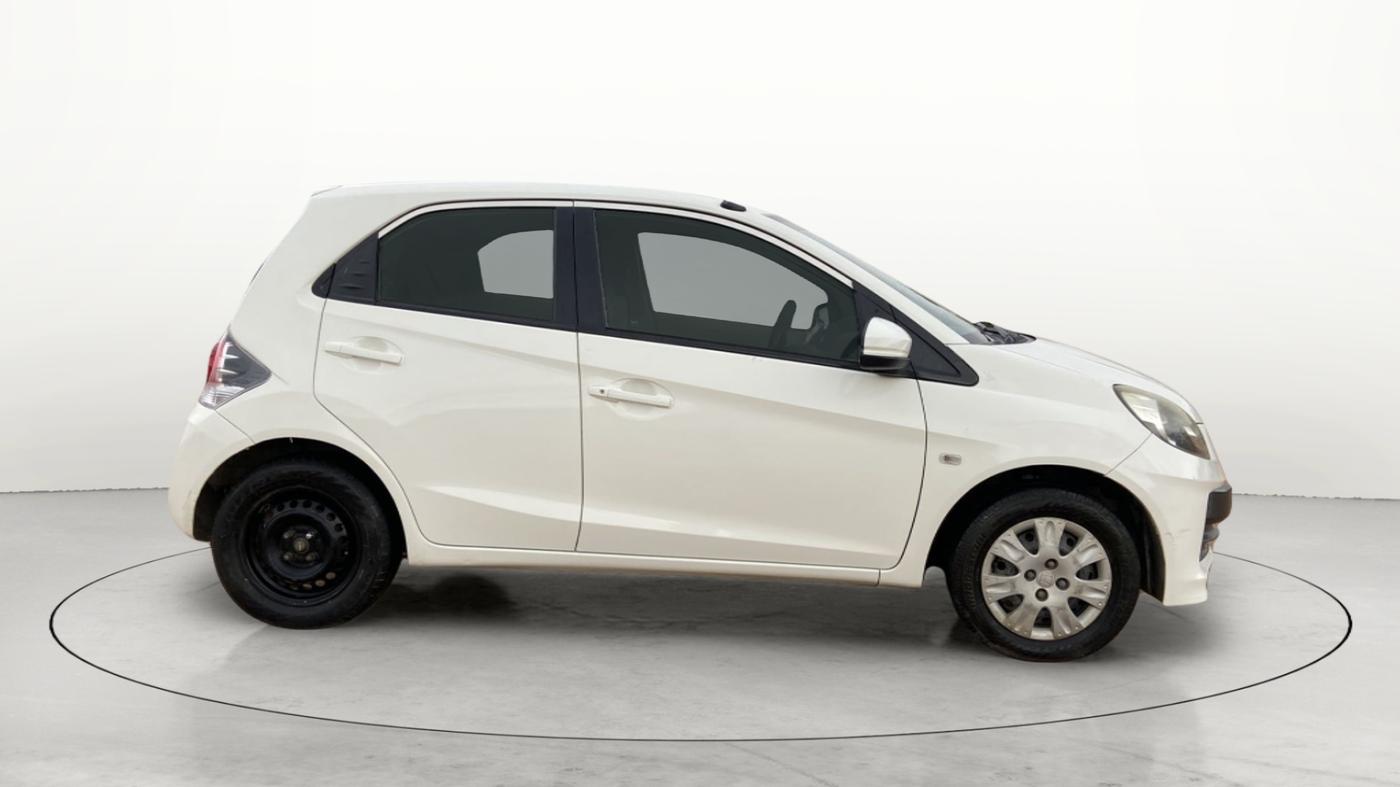 2015 Honda Brio S MT, Petrol, Manual, 1,20,127 km, Right Side View