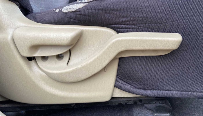 2015 Honda Brio S MT, Petrol, Manual, 1,20,127 km, Driver Side Adjustment Panel