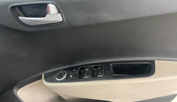 2017 Hyundai Grand i10 SPORTZ AT 1.2 KAPPA VTVT, Petrol, Automatic, 36,867 km, Driver Side Door Panels Control