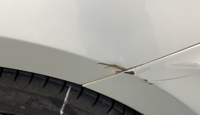 2017 Maruti Dzire VXI, Petrol, Manual, 80,392 km, Right fender - Slight discoloration