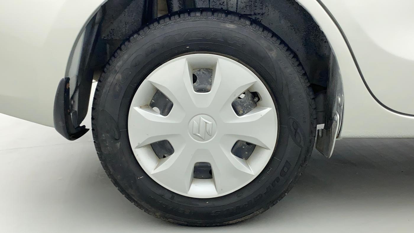 2017 Maruti Dzire VXI, Petrol, Manual, 80,392 km, Right Rear Wheel