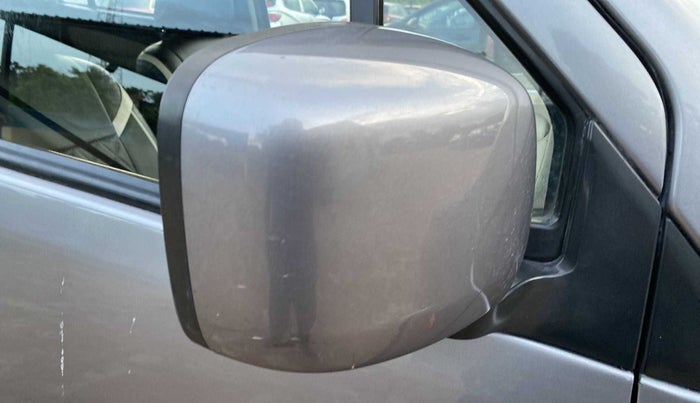 2014 Maruti Wagon R 1.0 VXI, Petrol, Manual, 72,017 km, Right rear-view mirror - Mirror motor not working