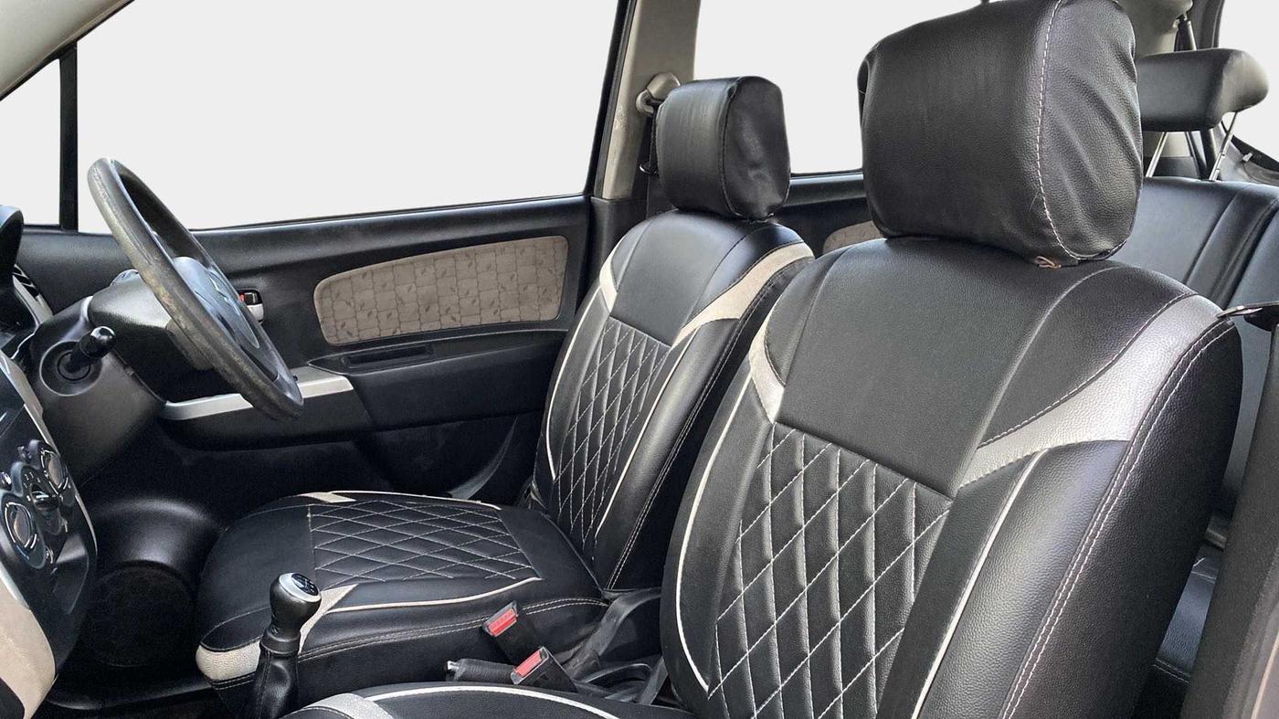 2014 Maruti Wagon R 1.0 VXI, Petrol, Manual, 72,017 km, Right Side Front Door Cabin