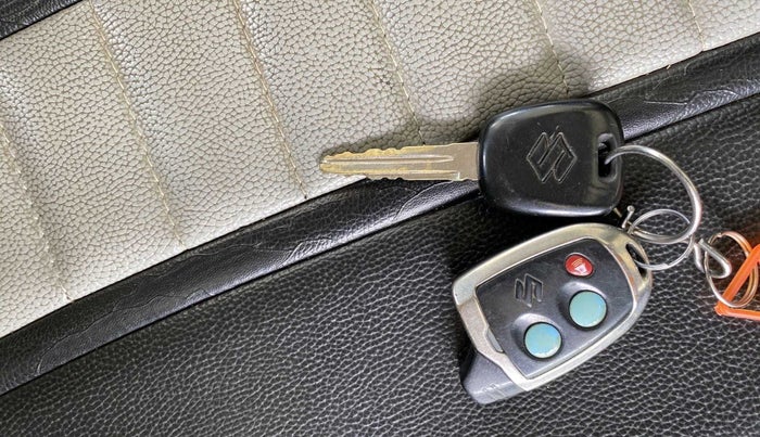 2018 Maruti Alto 800 LXI, Petrol, Manual, 62,714 km, Key Close Up