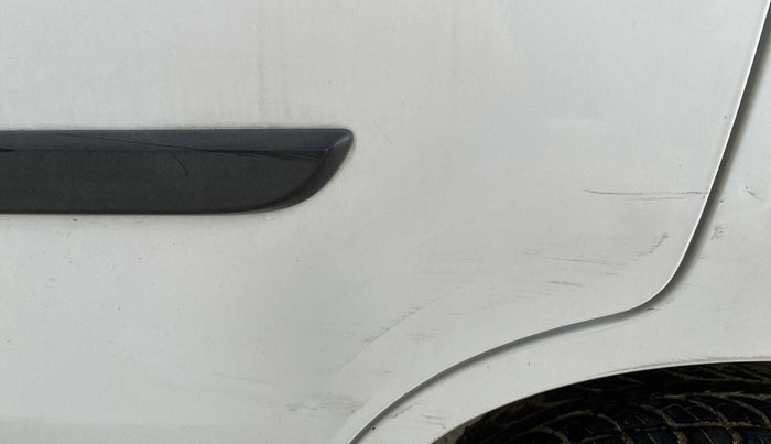 2018 Maruti Alto 800 LXI, Petrol, Manual, 62,714 km, Rear left door - Slight discoloration