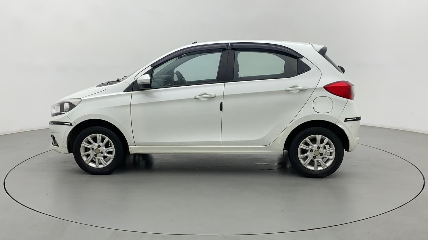 2017 Tata Tiago XZ PETROL, Petrol, Manual, 65,410 km, Left Side