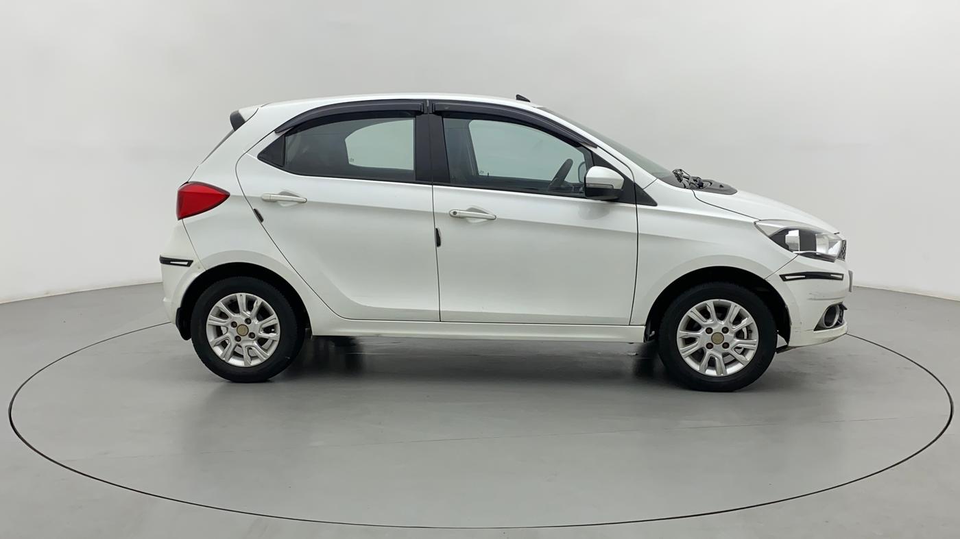 2017 Tata Tiago XZ PETROL, Petrol, Manual, 65,410 km, Right Side View