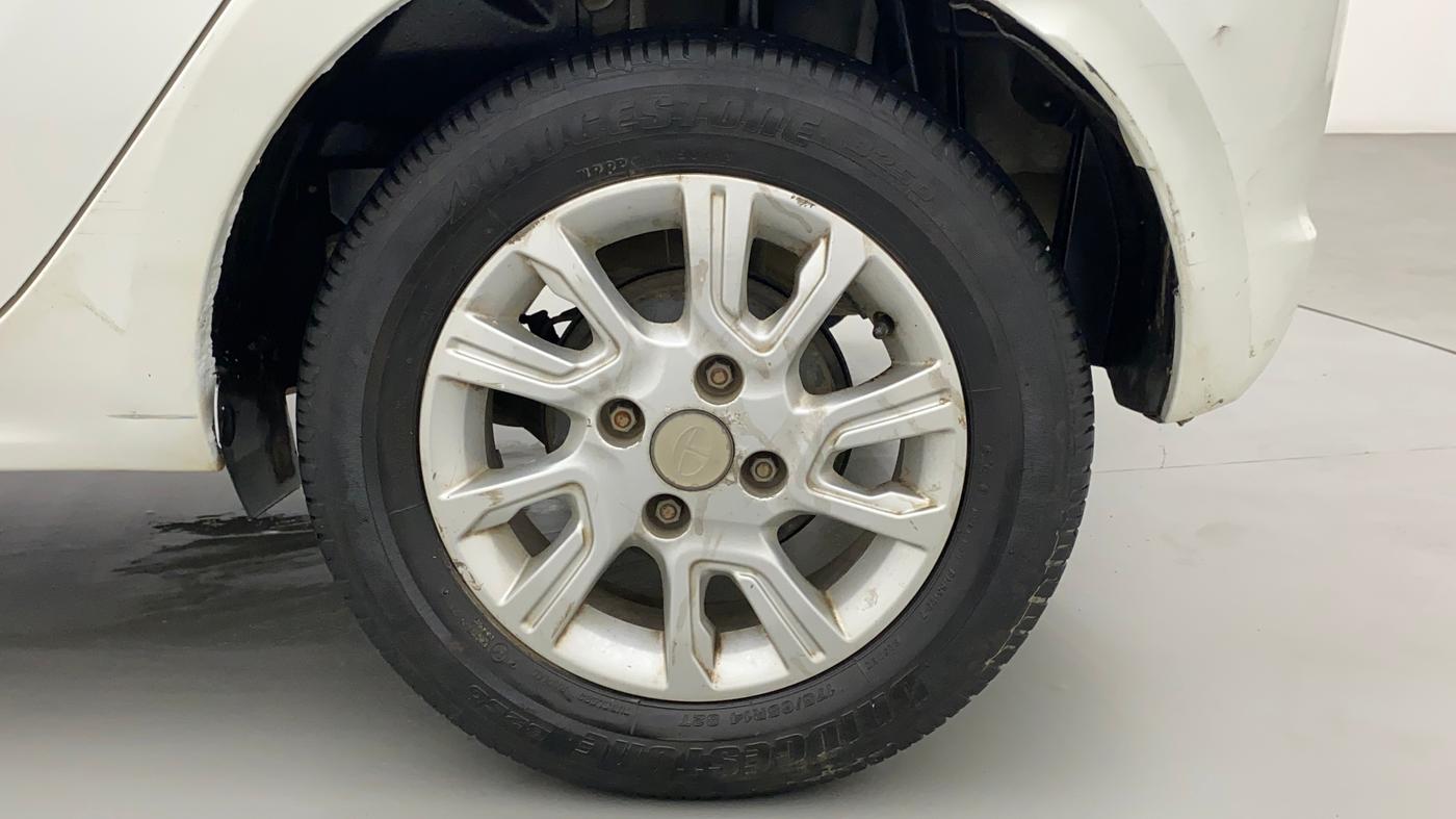 2017 Tata Tiago XZ PETROL, Petrol, Manual, 65,410 km, Left Rear Wheel