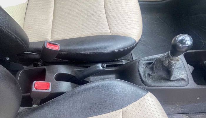 2014 Hyundai Eon ERA +, Petrol, Manual, 12,675 km, Gear Lever