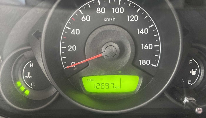 2014 Hyundai Eon ERA +, Petrol, Manual, 12,675 km, Odometer Image