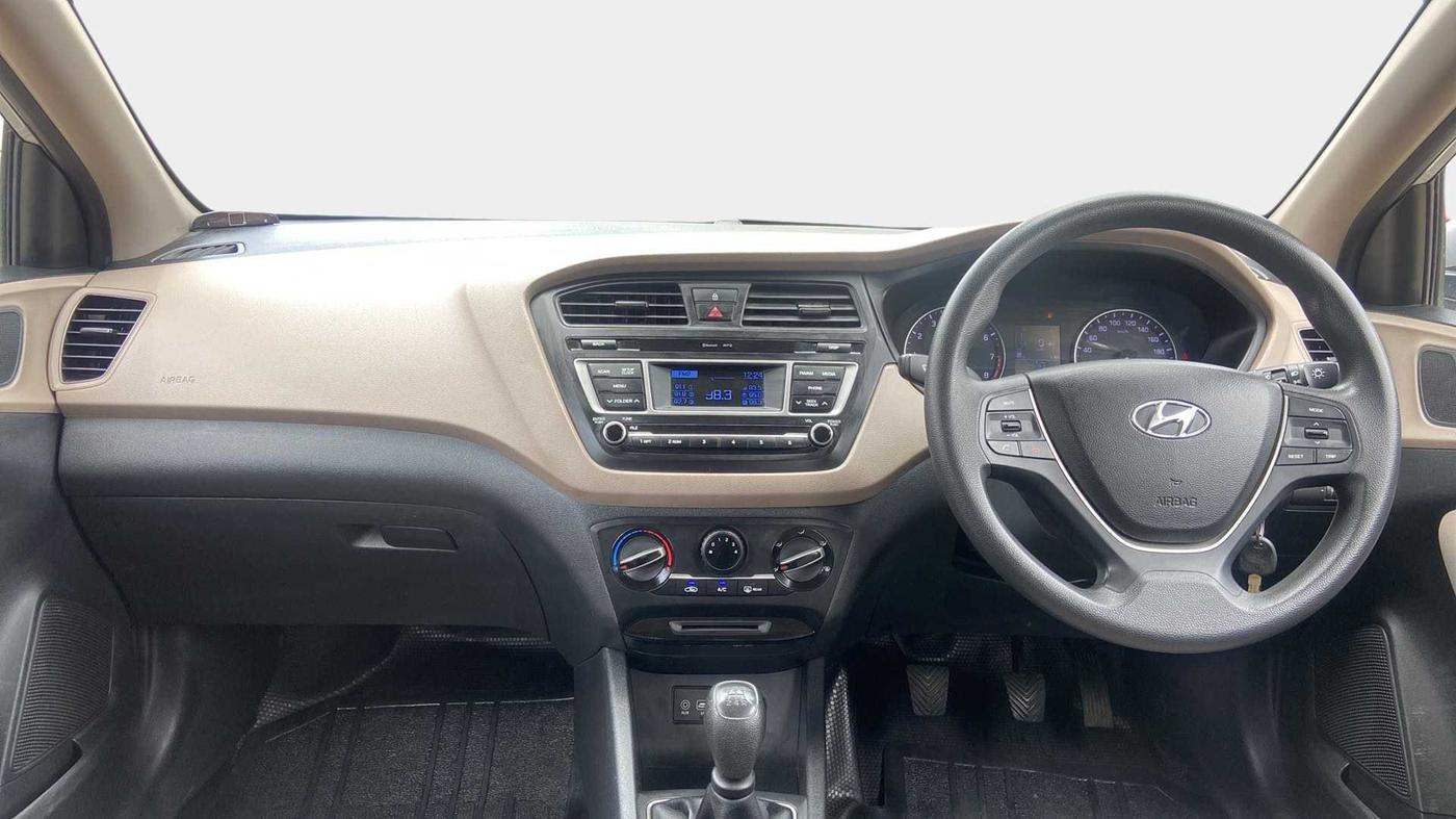 2017 Hyundai Elite i20 SPORTZ 1.2, Petrol, Manual, 97,212 km, Dashboard