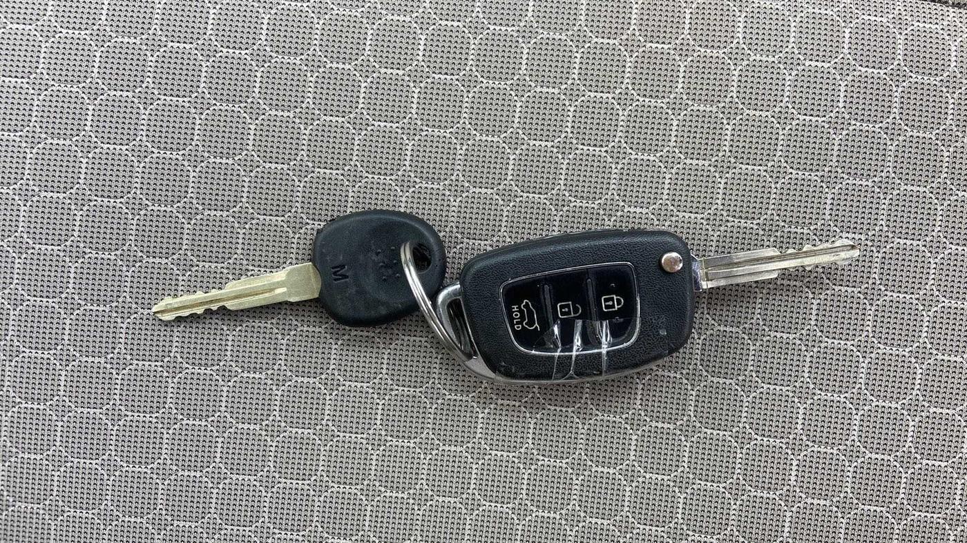 2017 Hyundai Elite i20 SPORTZ 1.2, Petrol, Manual, 97,212 km, Key Close Up