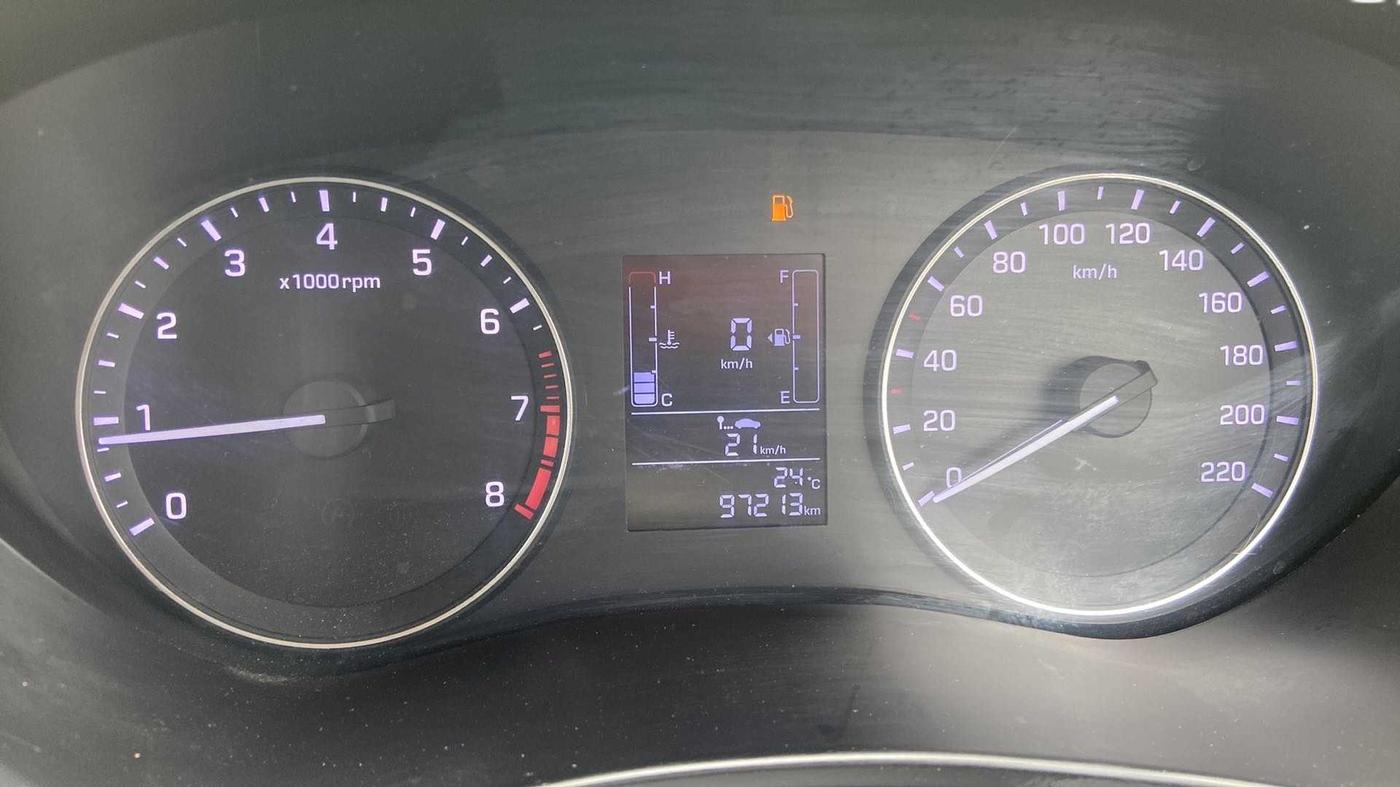 2017 Hyundai Elite i20 SPORTZ 1.2, Petrol, Manual, 97,212 km, Odometer Image