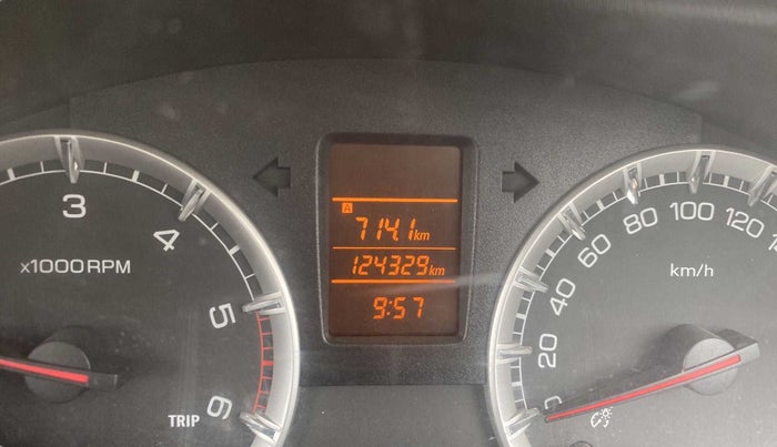 2015 Maruti Swift VDI ABS, Diesel, Manual, 1,24,318 km, Odometer Image