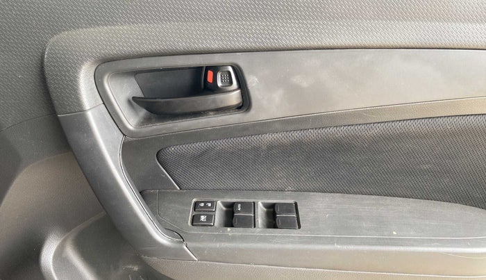 2017 Maruti Vitara Brezza VDI, Diesel, Manual, 36,201 km, Driver Side Door Panels Control