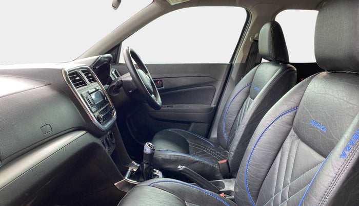 2017 Maruti Vitara Brezza VDI, Diesel, Manual, 36,201 km, Right Side Front Door Cabin